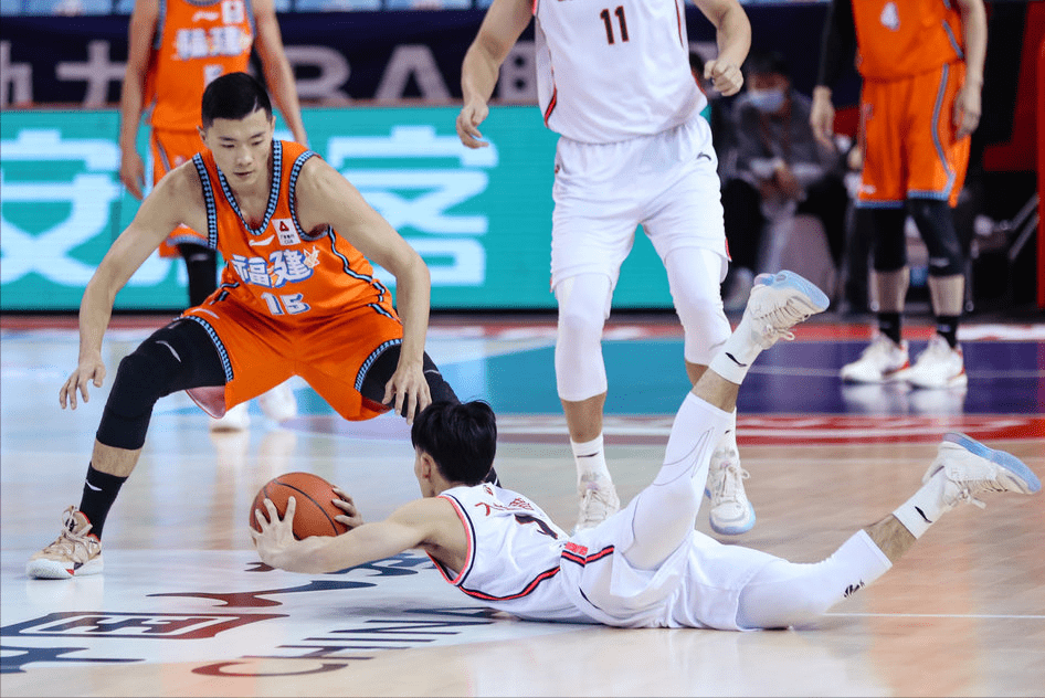 福建队遭遇一波连败,反思自身不足的原因